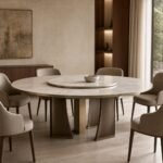 Masă de dining rotundă Solenne cu blat marmorat și bază radială, ambient de dining generat