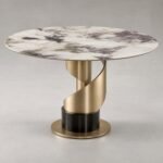 Masă de dining rotundă Helix cu blat marmorat și bază spiralată, imagine principală generată