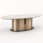 Masă de dining Rivet cu blat oval marmorat și soclu cu inserție verticală, imagine principală generată