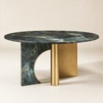 Masă de dining rotundă Arcus cu blat mineral albastru și bază geometrică mixtă, imagine principală generată