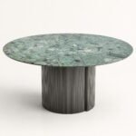 Masă de dining rotundă Verdalia cu blat mineral verde și soclu canelat, imagine principală generată