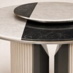 Detaliu generat al blatului mineral bicolor, platoului rotativ și soclului dublu