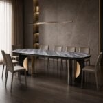 Masă de dining Solaria cu blat mineral fumuriu și baze cu semicerc auriu, ambient de dining generat