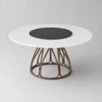 Masă de dining rotundă Filigrana cu blat mineral alb și soclu tubular din bronz – perspectivă alternativă generată