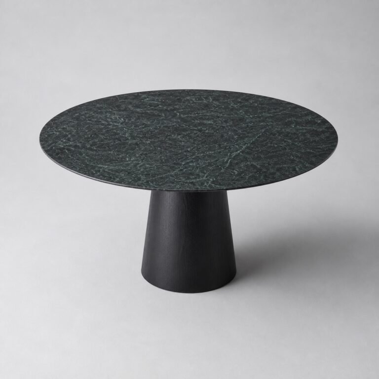 Masă de dining rotundă Selva cu blat mineral verde-negru și soclu conic din lemn – perspectivă alternativă generată