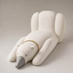 Șezlong lounge Tamandua cu detalii aurii – imagine principală generată