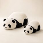 Set șezlonguri de podea Panda în două dimensiuni – imagine principală generată