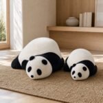 Set șezlonguri de podea Panda în două dimensiuni – ambient de lectură generat