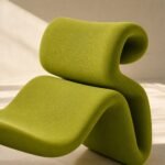 Detaliu generat al tapițeriei verde-lime și al structurii pliate