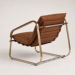 Fotoliu lounge Cantilever din piele cognac – vedere posterioară generată