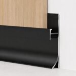 Profil aluminiu plintă negru cu LED - produs Dexin Construct